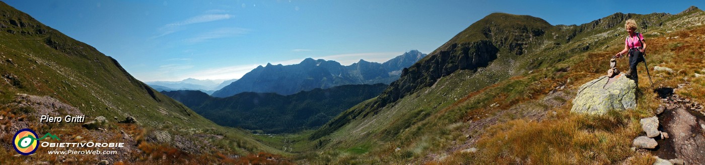 35 Panoramica sulla Valle di Salina salita .jpg